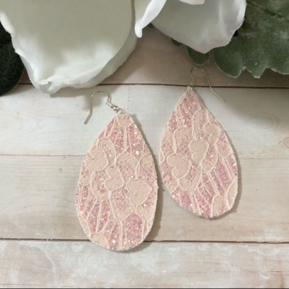 Peach lace sparkly teardrop lightweight earrings